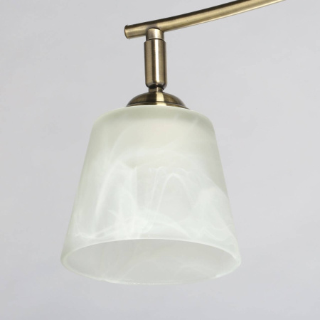 Люстра на штанге DeMarkt 673015402