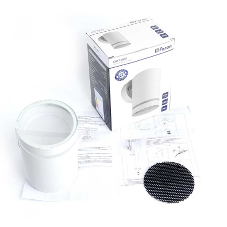 Уличный настенный светильник Feron Рио 48315