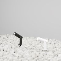 Ландшафтный светильник Maytoni Bern O050FL-L2W3K