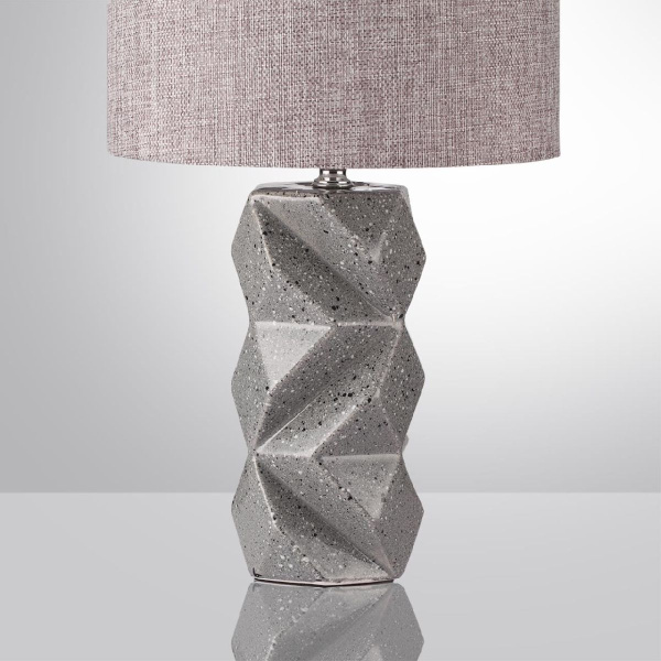 Настольная лампа Lumion Moderni Beina 8136/1T