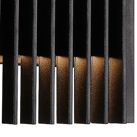 Уличный настенный светильник Favourite Strudel 4297-1W