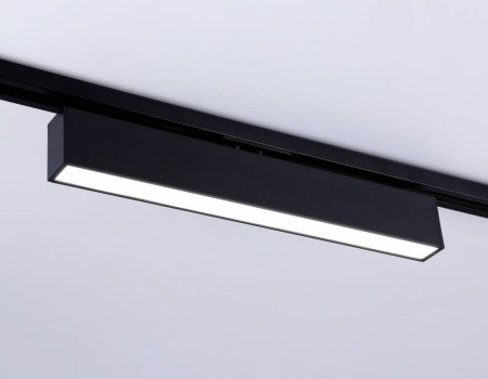 Трековый однофазный светильник Ambrella Light Track System GL6777