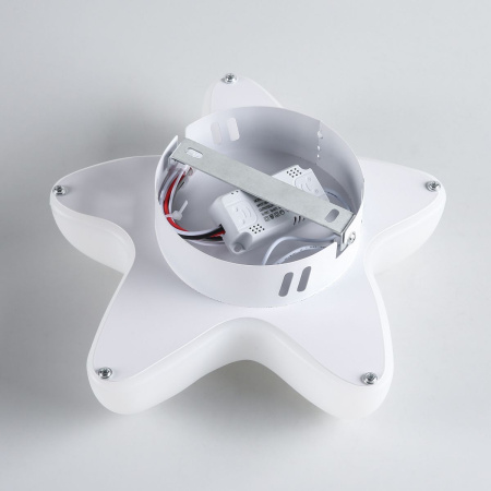 Настенный светильник Zortes Sky ZRS.1119.16