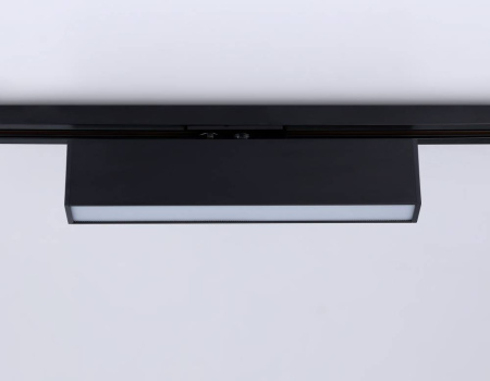 Трековый однофазный светильник Ambrella Light Track System GL6767