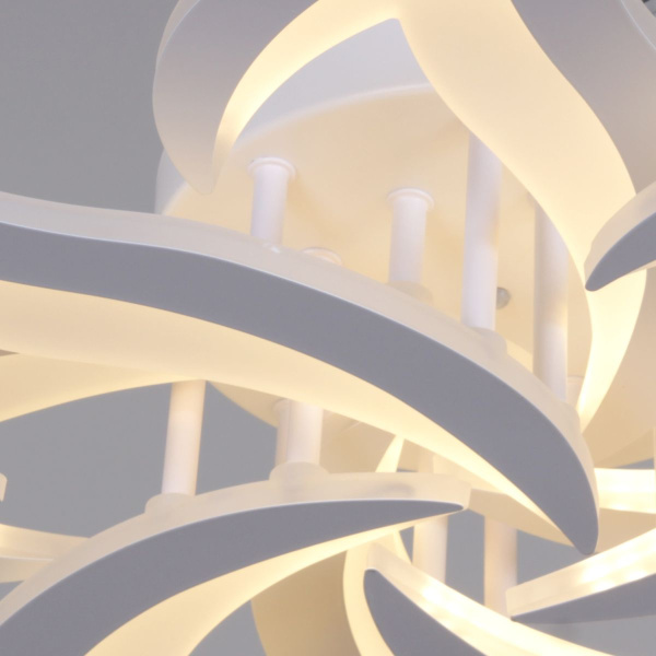 Потолочная люстра Reluce 20150-0.3-4+4 WH