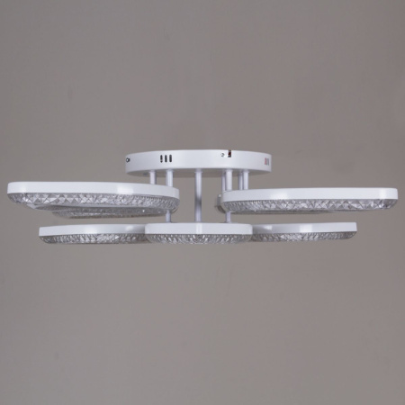 Потолочная люстра Reluce 28120-0.3-4+4C WH