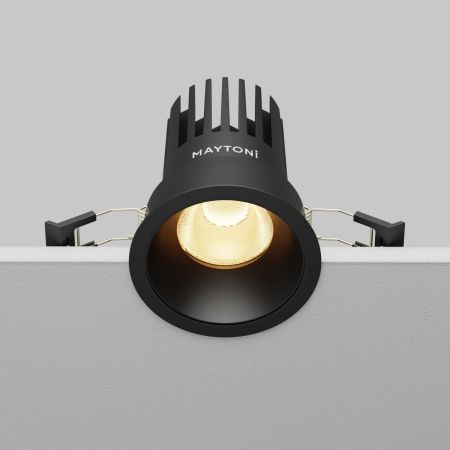 Встраиваемый светильник Maytoni Dip DL117-15W-2.7K-B
