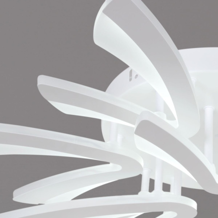 Потолочная люстра Reluce 59090-0.3-6+3 WH