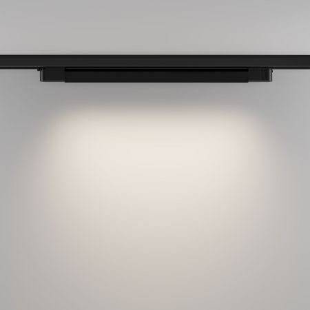 Трековый трехфазный светильник Maytoni Basis TR196-3-20W4K-B