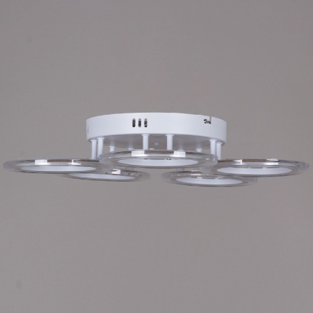 Потолочная люстра Reluce 09812-3.3-05A WH