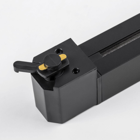 Трековый однофазный светильник Lightstar Lilla 202337